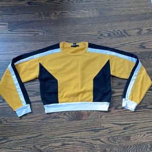 Forever 21 Yellow/Black Cropped Crewneck - Small